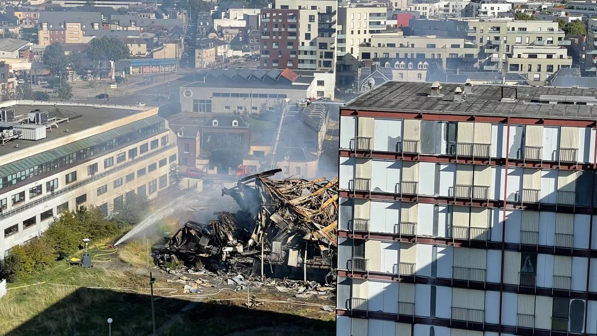 Image drone de l'incendie de la rue saint julien